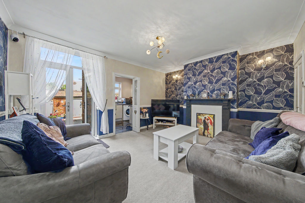 Madin Street Newbold